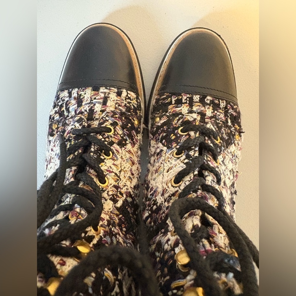Tory Burch Miller Tweed Lace-Up Combat Boots | Black | Women’s Size 11M - Picture 10 of 15